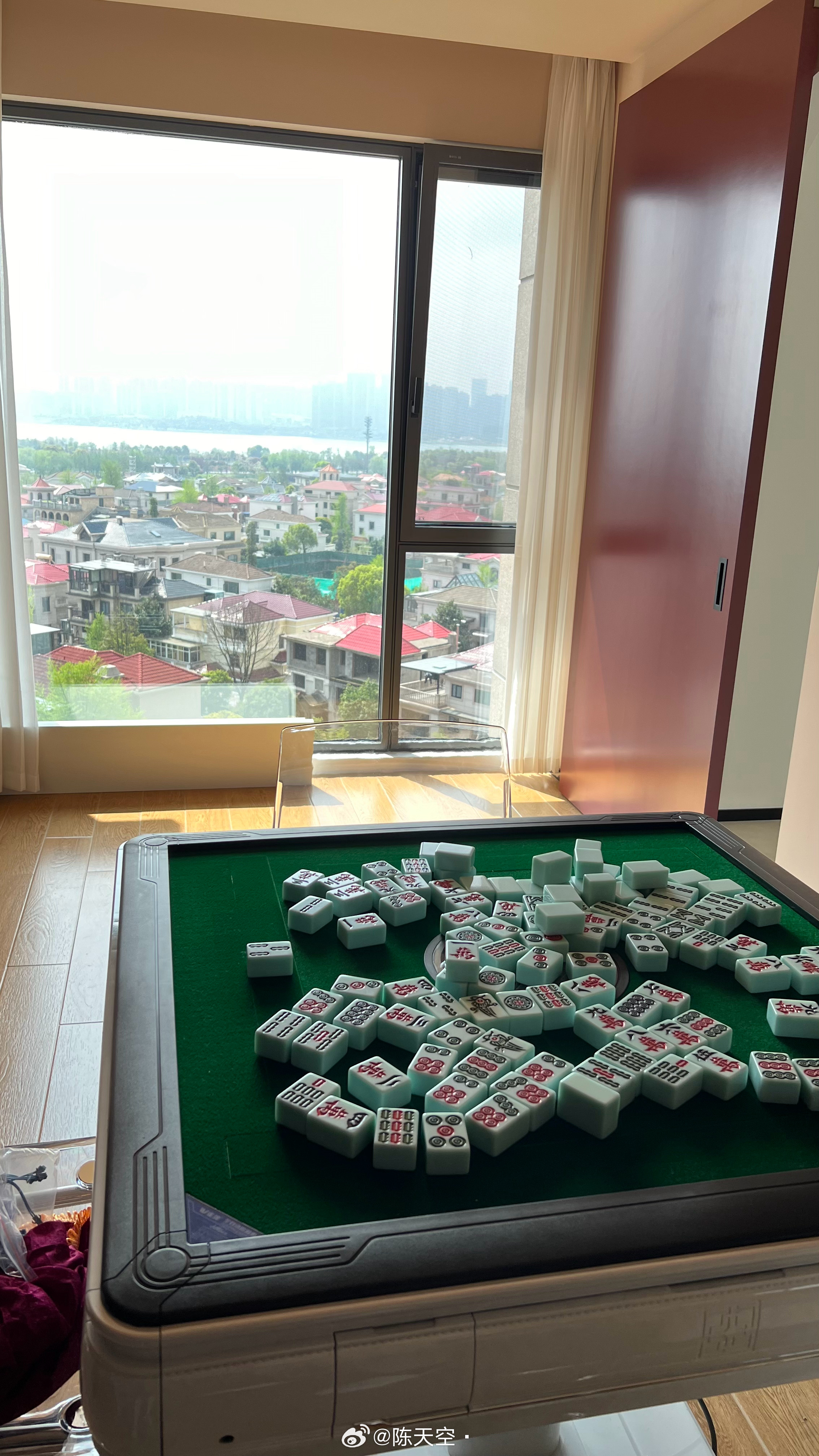 我来教教大家“手机群里打麻将有挂吗!其实确实有挂