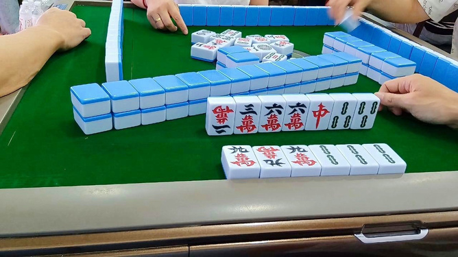 我来教教大家“微信小程序66红中麻将开挂控制牌”(确实是有挂)-哔哩哔哩